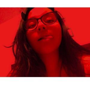 Meet your Posher, Adamaris